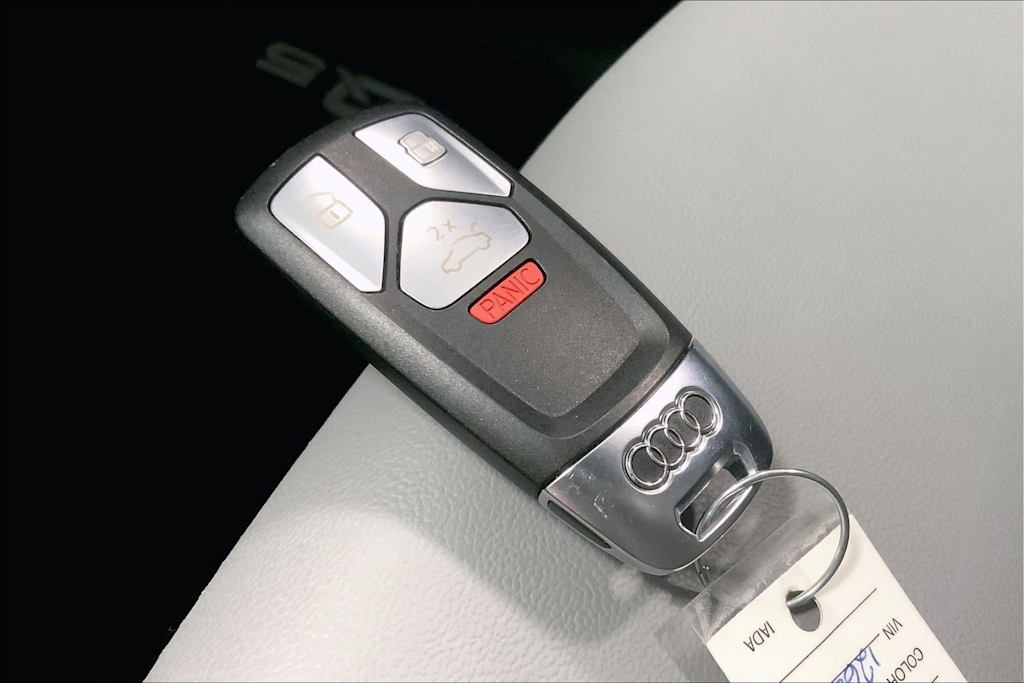 Thumbnail: 2022 Audi Q5 - 19