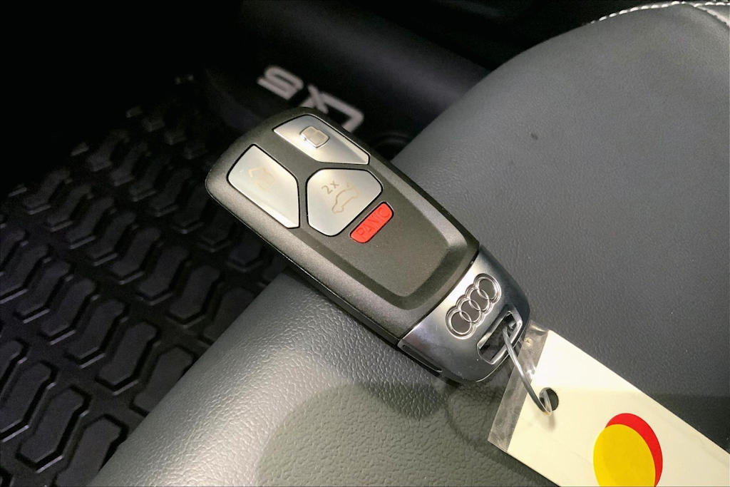 Thumbnail: 2022 Audi Q5 - 19