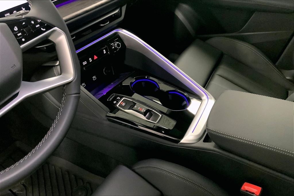 Thumbnail: 2026 Audi Q5 - 15