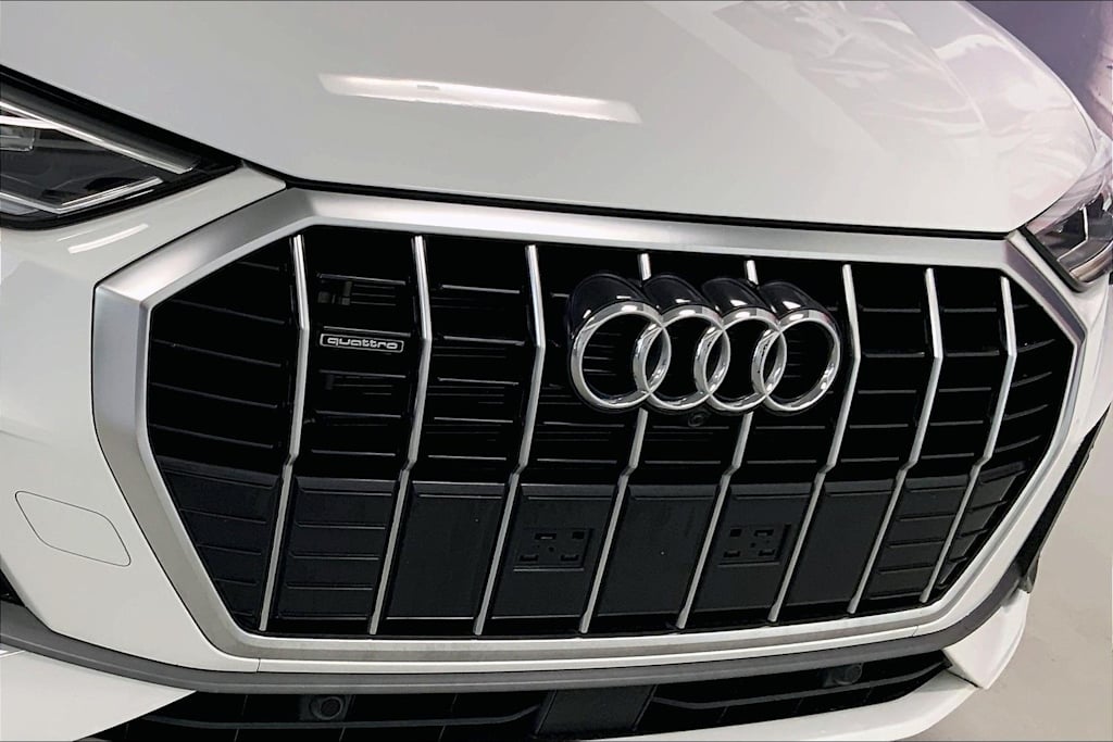 Thumbnail: 2024 Audi Q3 - 7