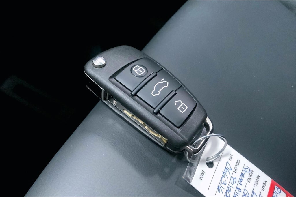 Thumbnail: 2023 Audi Q3 - 19