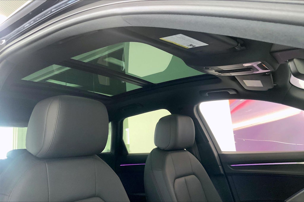 Thumbnail: 2023 Audi Q3 - 28