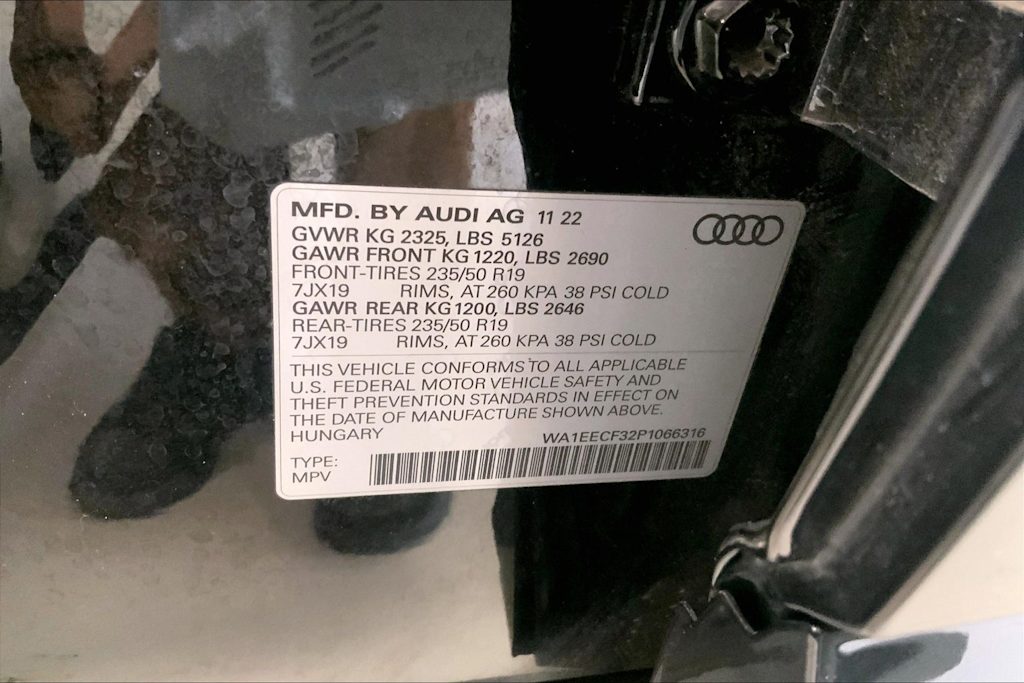 Thumbnail: 2023 Audi Q3 - 20