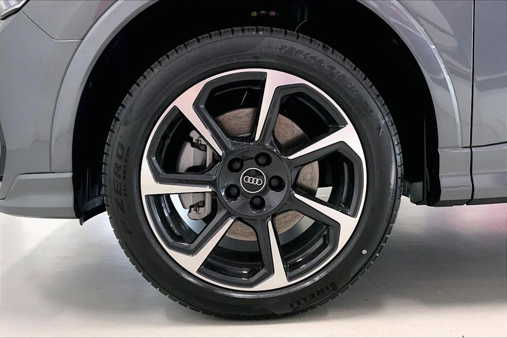 Thumbnail: 2025 Audi Q3 - 7
