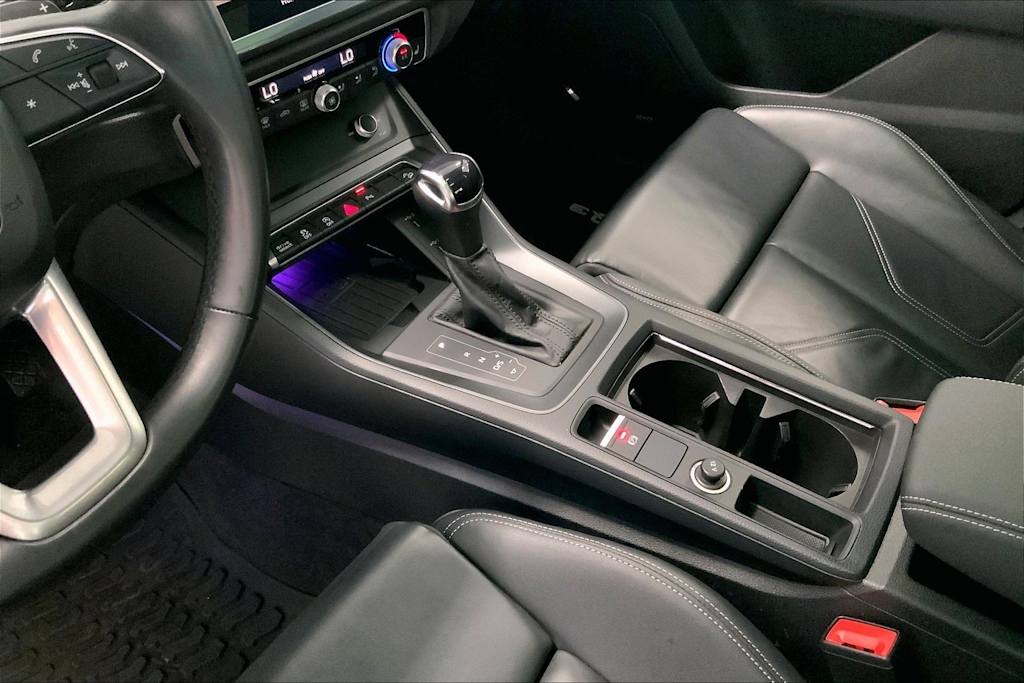 Thumbnail: 2023 Audi Q3 - 15