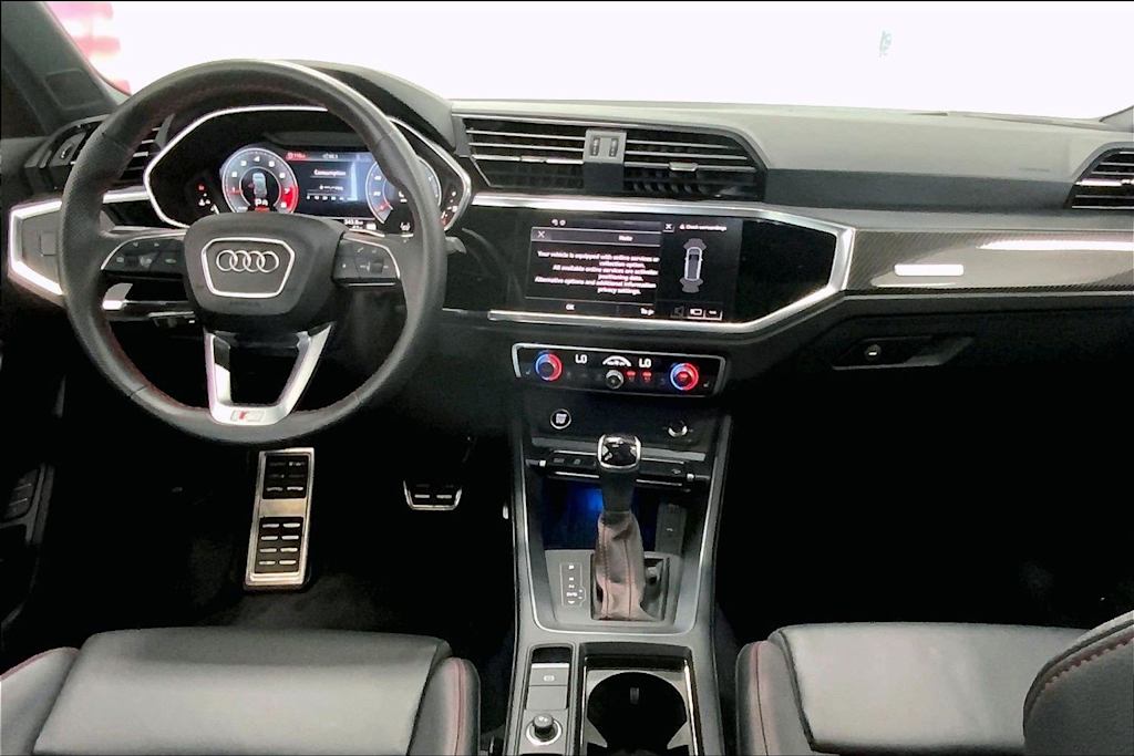 Thumbnail: 2025 Audi Q3 - 9