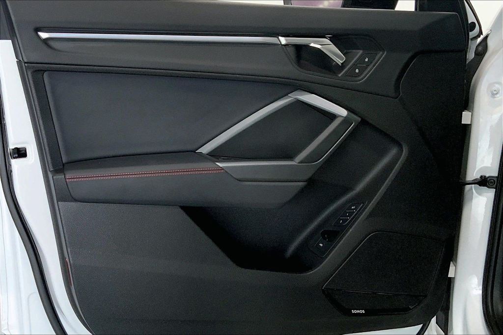 Thumbnail: 2025 Audi Q3 - 25