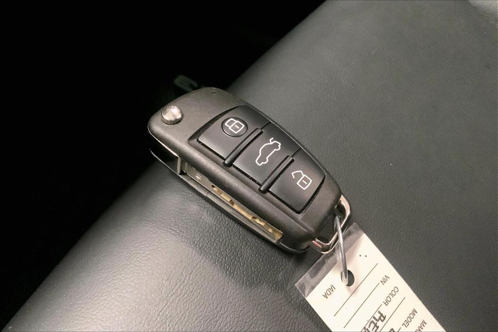 Thumbnail: 2023 Audi Q3 - 17