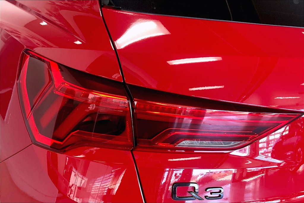 Thumbnail: 2023 Audi Q3 - 29