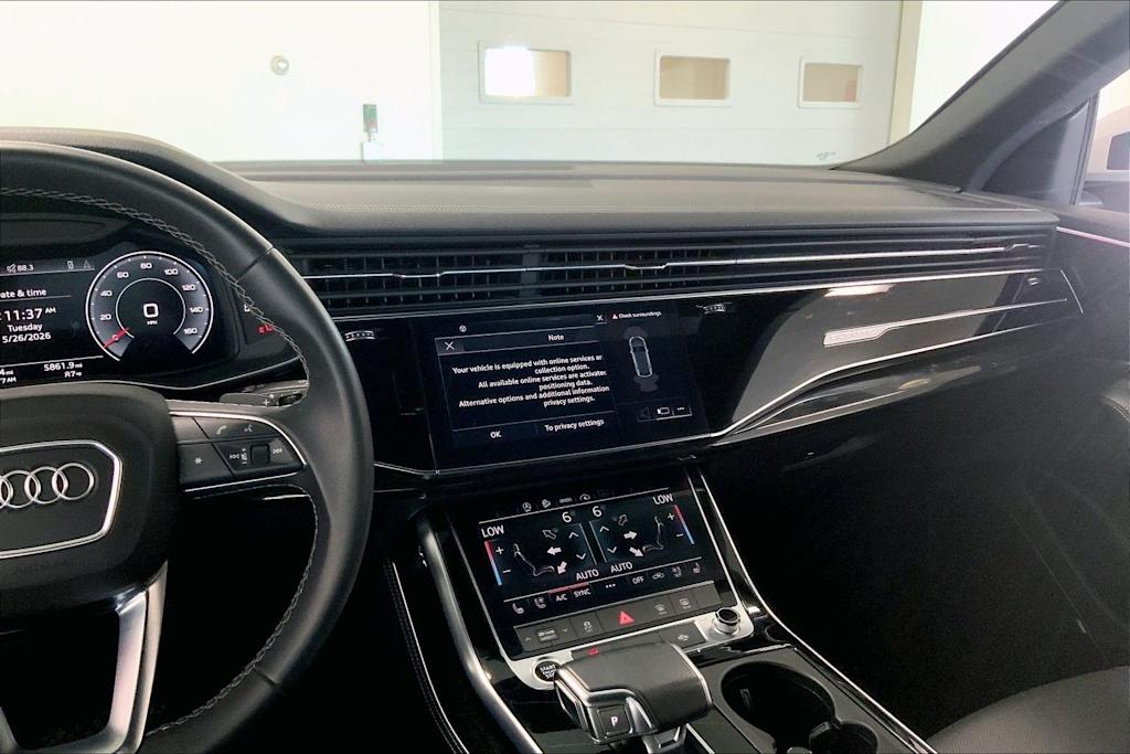 Thumbnail: 2023 Audi Q8 - 14