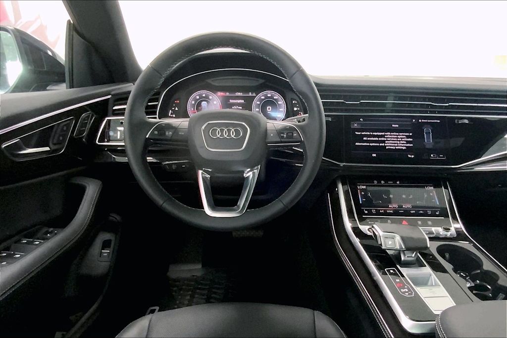 Thumbnail: 2026 Audi Q8 - 12