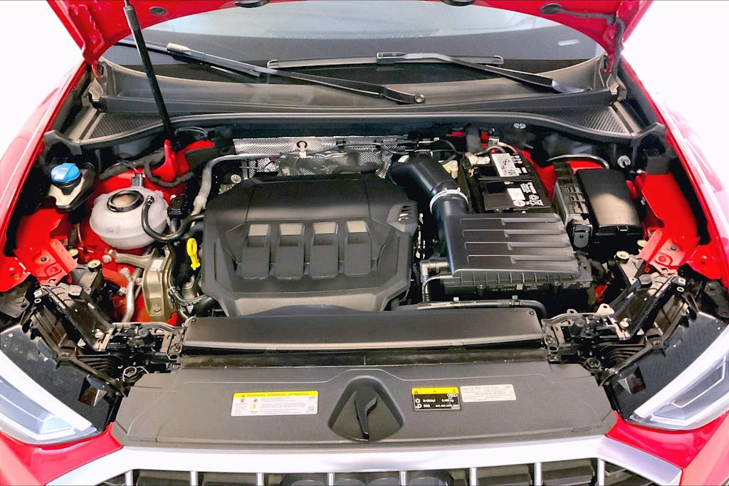 Thumbnail: 2020 Audi Q3 - 9