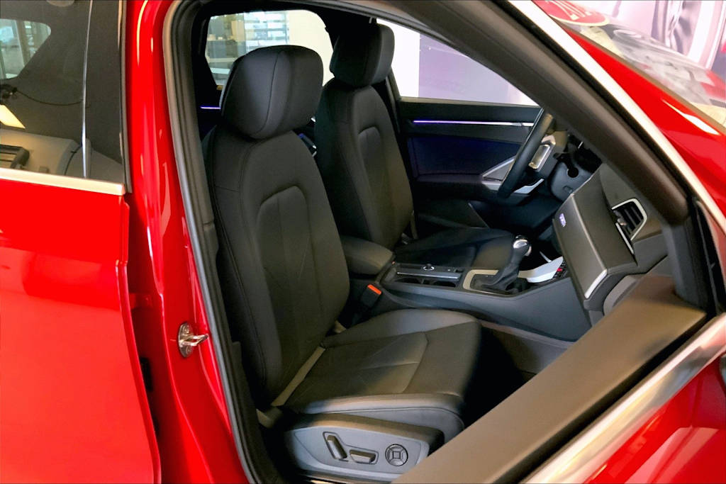 Thumbnail: 2020 Audi Q3 - 22