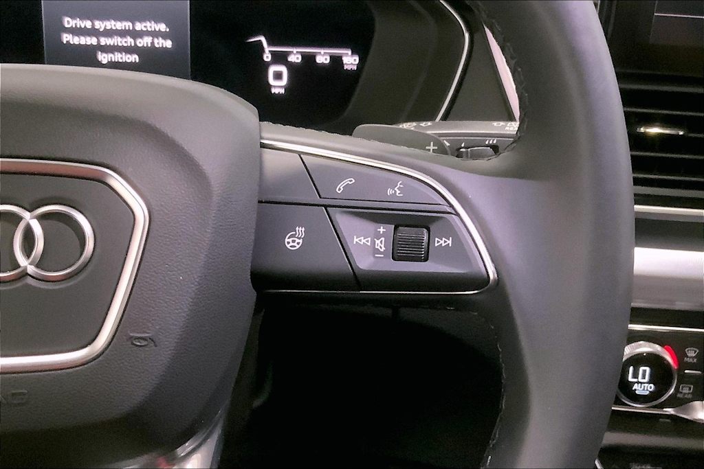 Thumbnail: 2025 Audi Q5 - 21