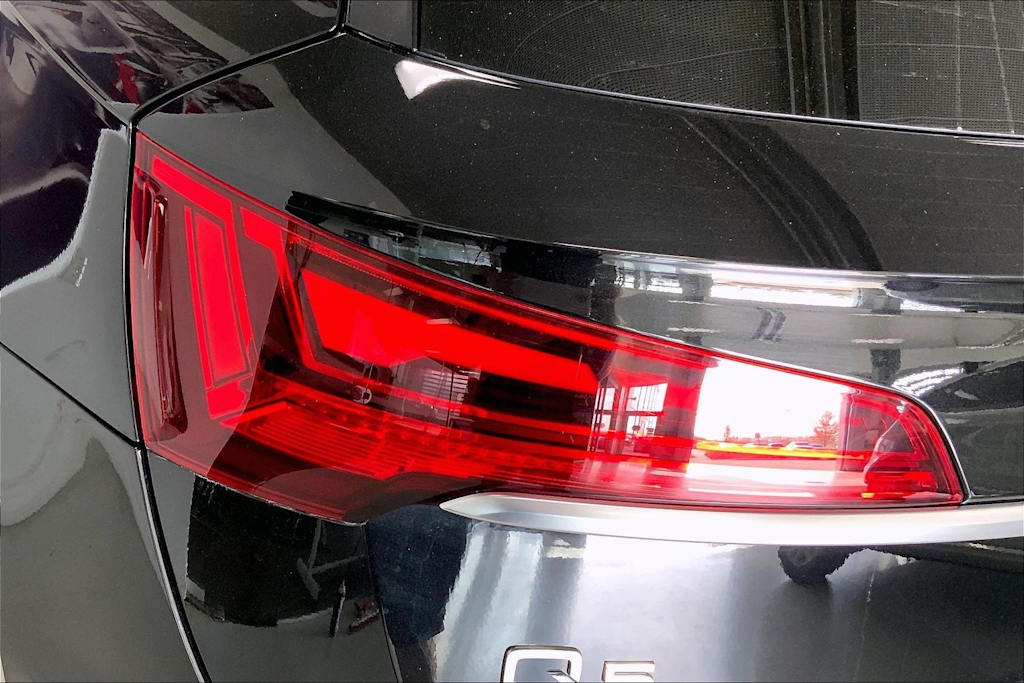 Thumbnail: 2023 Audi Q5 - 29