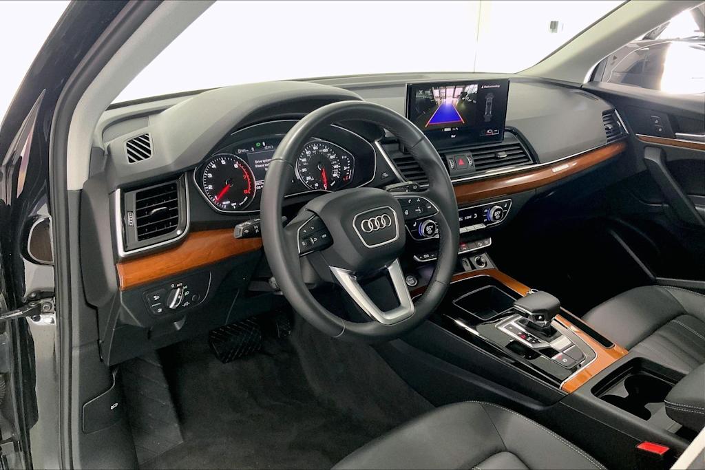 Thumbnail: 2023 Audi Q5 - 2