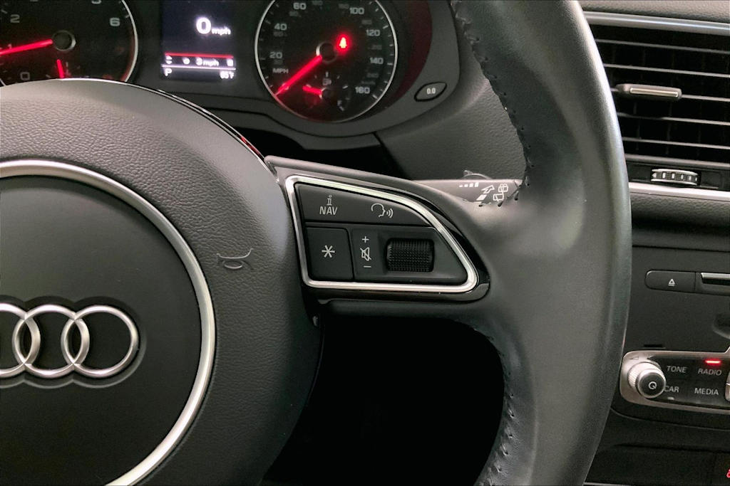Thumbnail: 2018 Audi Q3 - 25