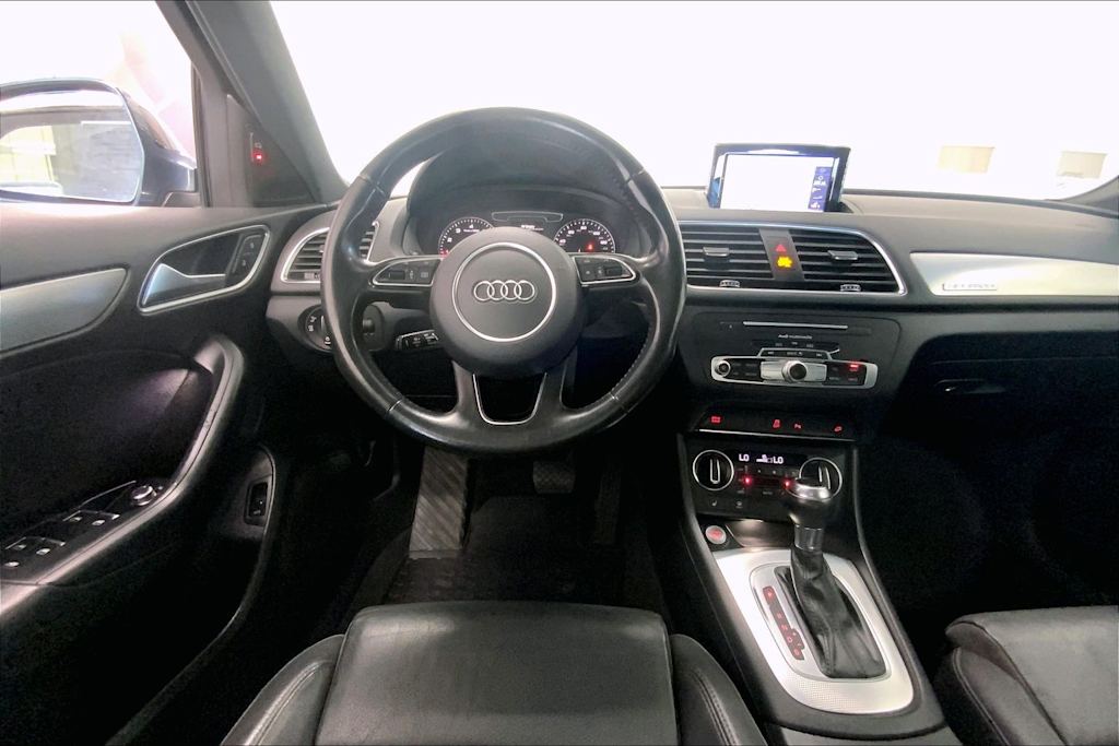Thumbnail: 2018 Audi Q3 - 13