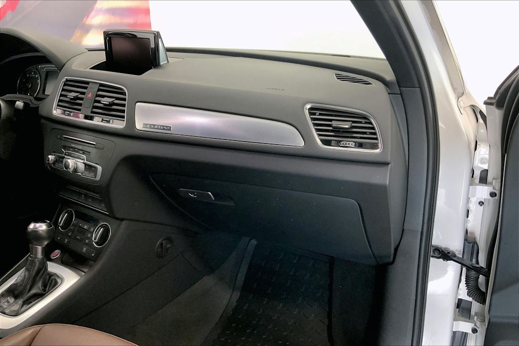 Thumbnail: 2018 Audi Q3 - 19