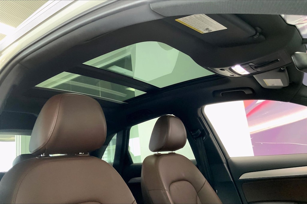 Thumbnail: 2018 Audi Q3 - 25