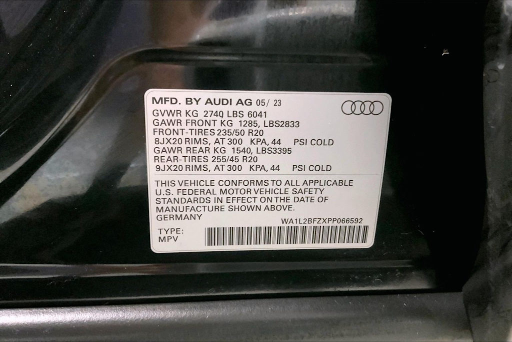Thumbnail: 2023 Audi Q4 e-tron - 19