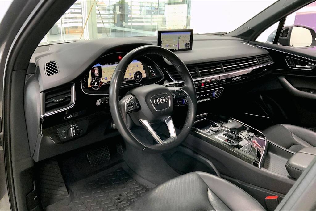 Thumbnail: 2019 Audi Q7 - 2