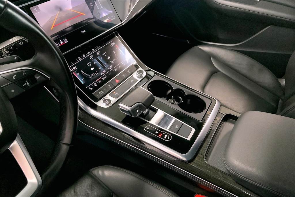 Thumbnail: 2023 Audi Q7 - 15