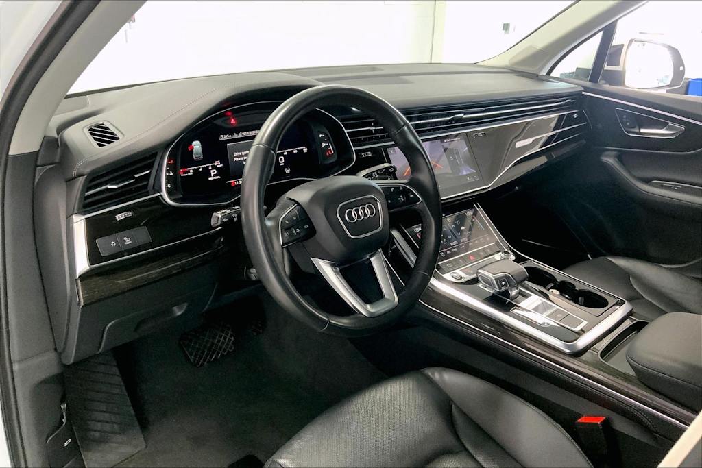 Thumbnail: 2023 Audi Q7 - 2