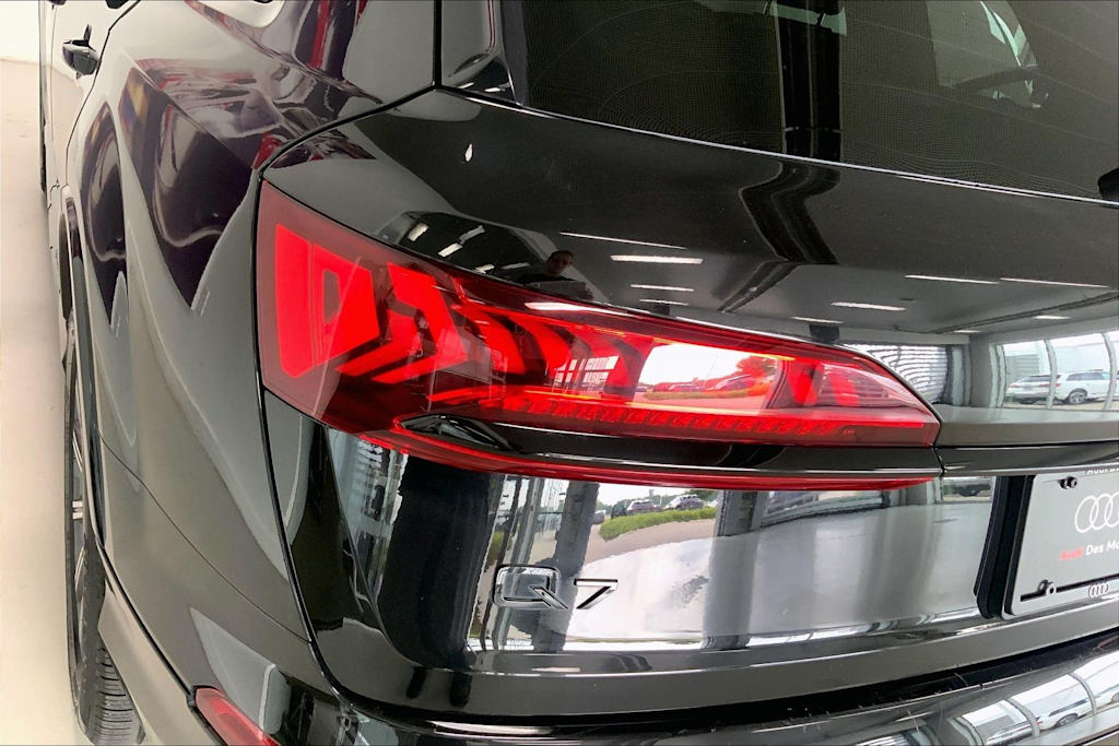 Thumbnail: 2023 Audi Q7 - 29