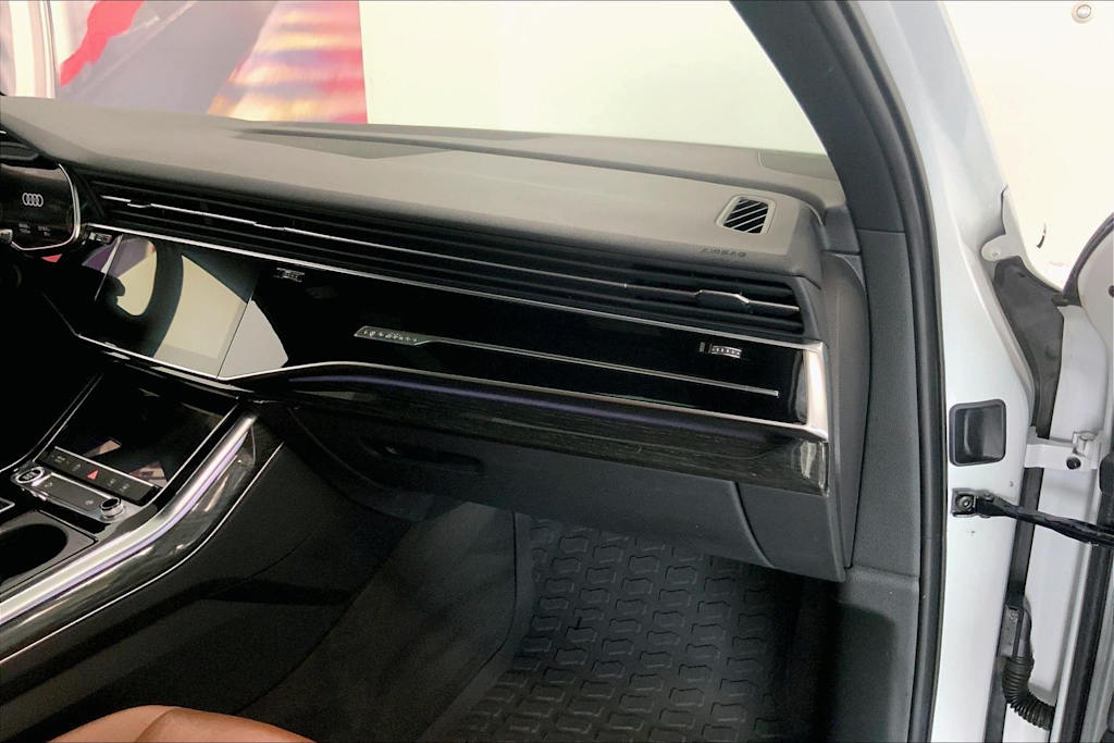 Thumbnail: 2021 Audi Q7 - 22