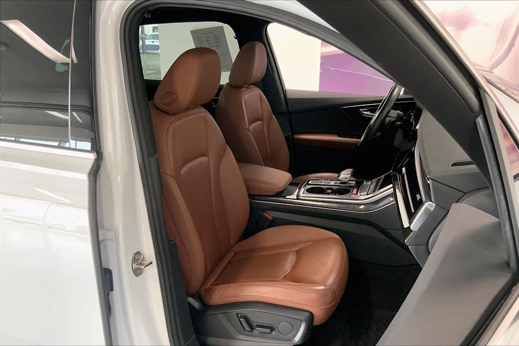 Thumbnail: 2021 Audi Q7 - 11