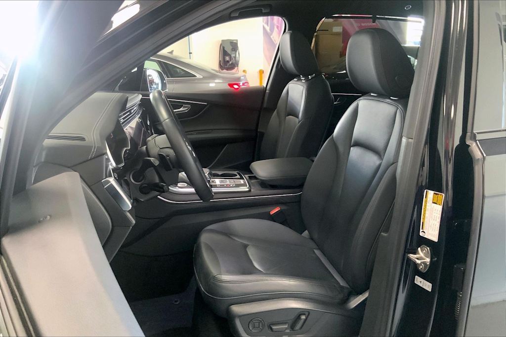 Thumbnail: 2023 Audi Q7 - 9