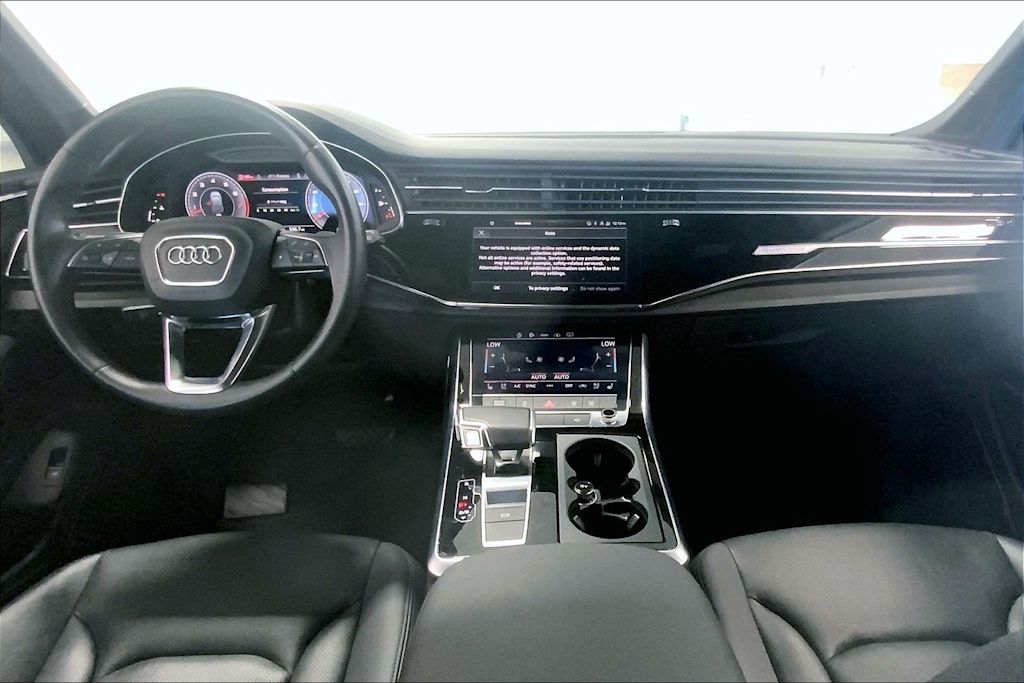 Thumbnail: 2023 Audi Q7 - 8