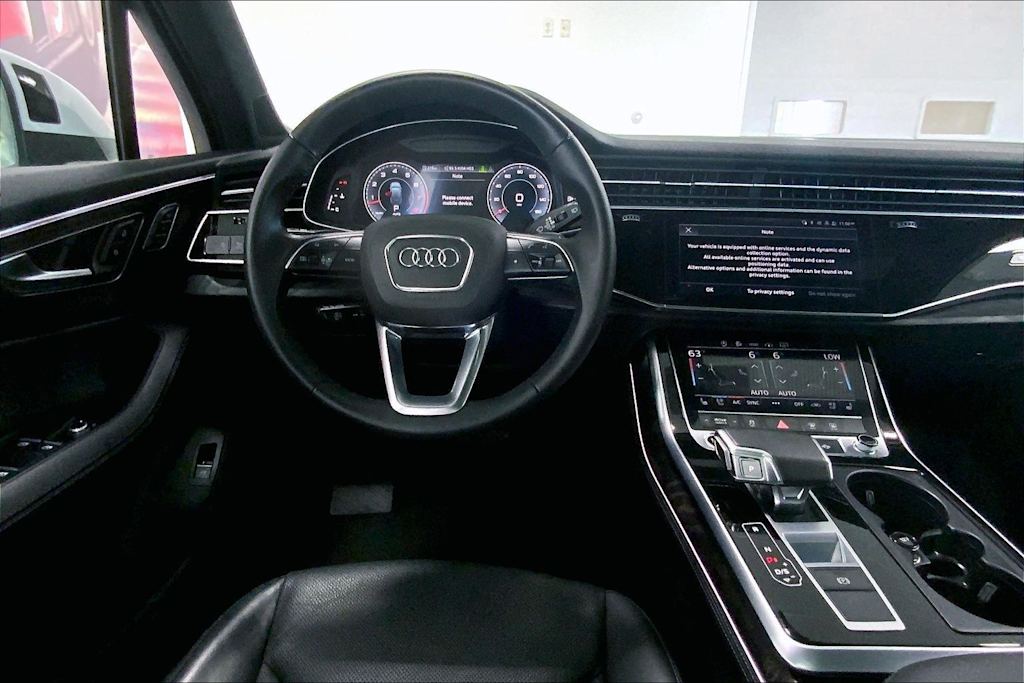 Thumbnail: 2023 Audi Q7 - 12