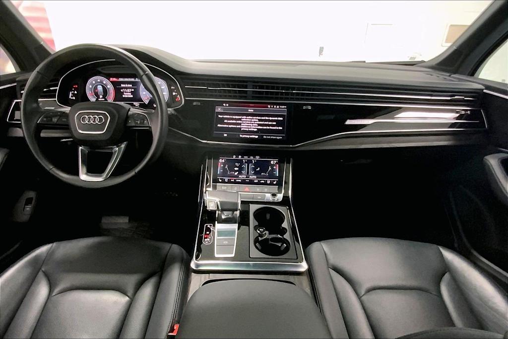 Thumbnail: 2023 Audi Q7 - 9
