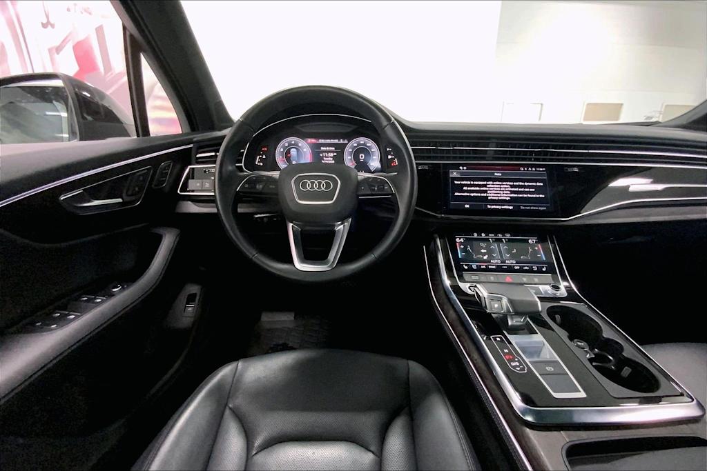 Thumbnail: 2023 Audi Q7 - 13