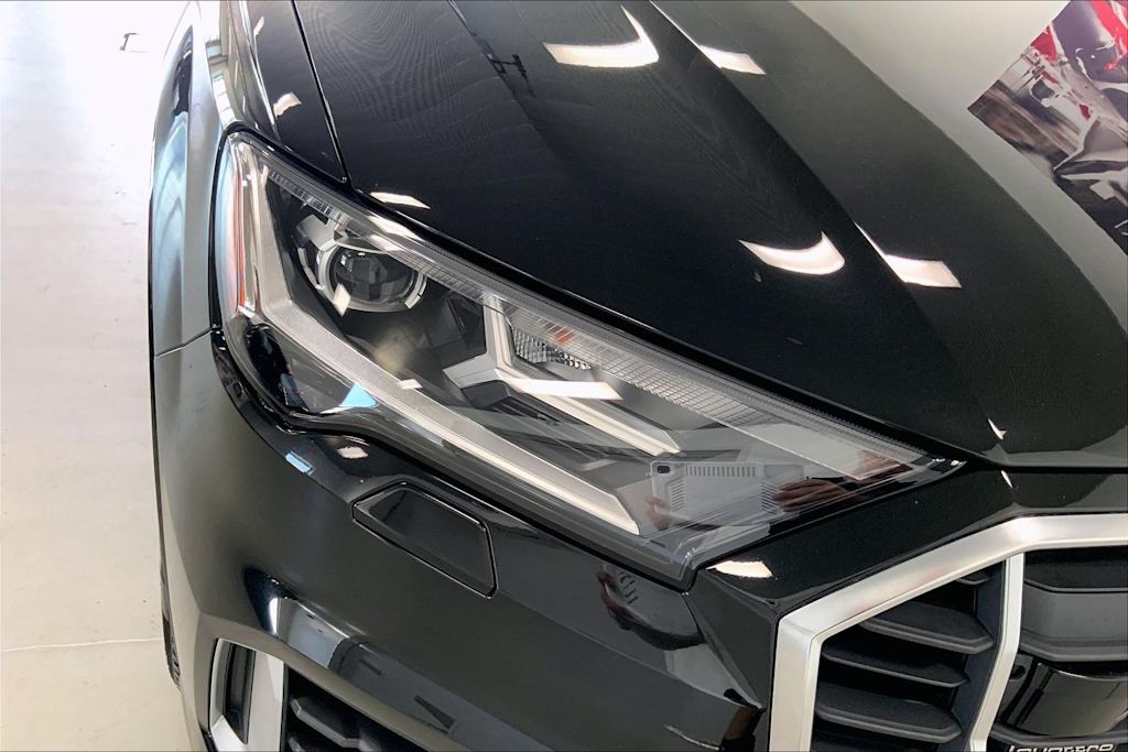 Thumbnail: 2022 Audi Q7 - 7