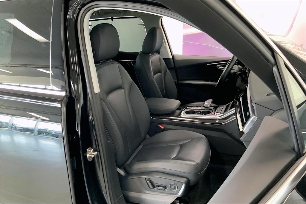 Thumbnail: 2022 Audi Q7 - 11