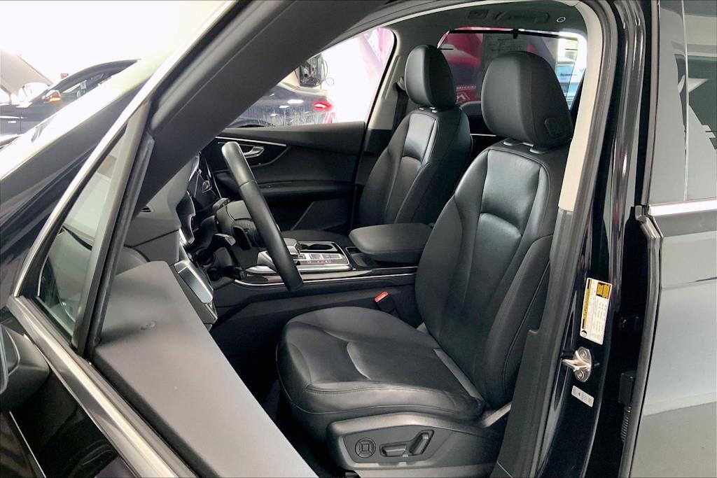 Thumbnail: 2022 Audi Q7 - 10