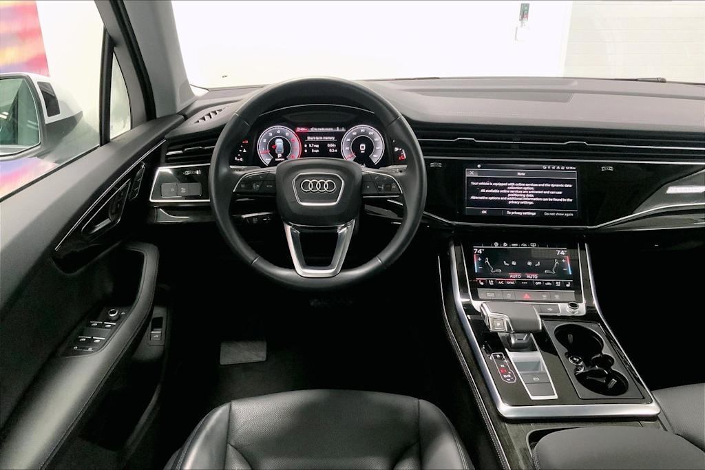 Thumbnail: 2023 Audi Q7 - 13