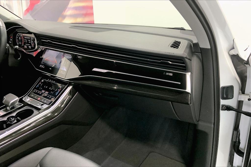 Thumbnail: 2023 Audi Q7 - 22