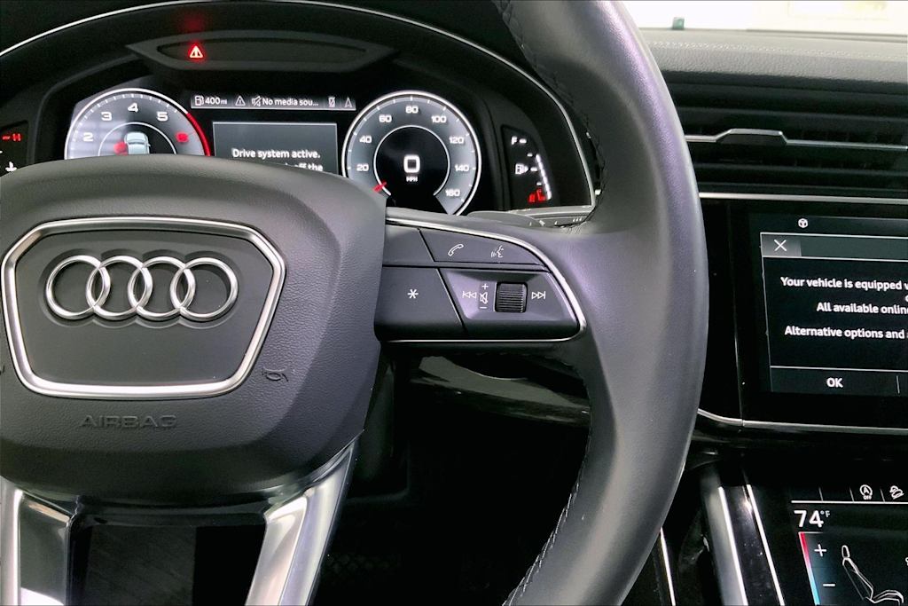 Thumbnail: 2023 Audi Q7 - 24