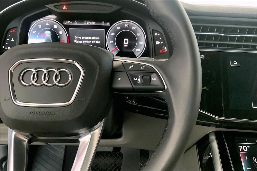 Thumbnail: 2022 Audi Q7 - 23