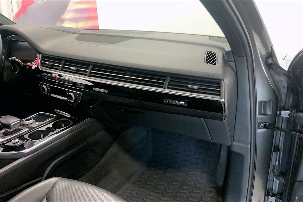 Thumbnail: 2019 Audi Q7 - 22