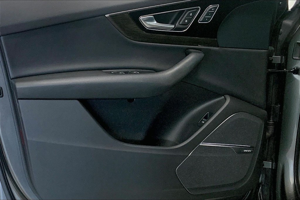 Thumbnail: 2019 Audi Q7 - 25