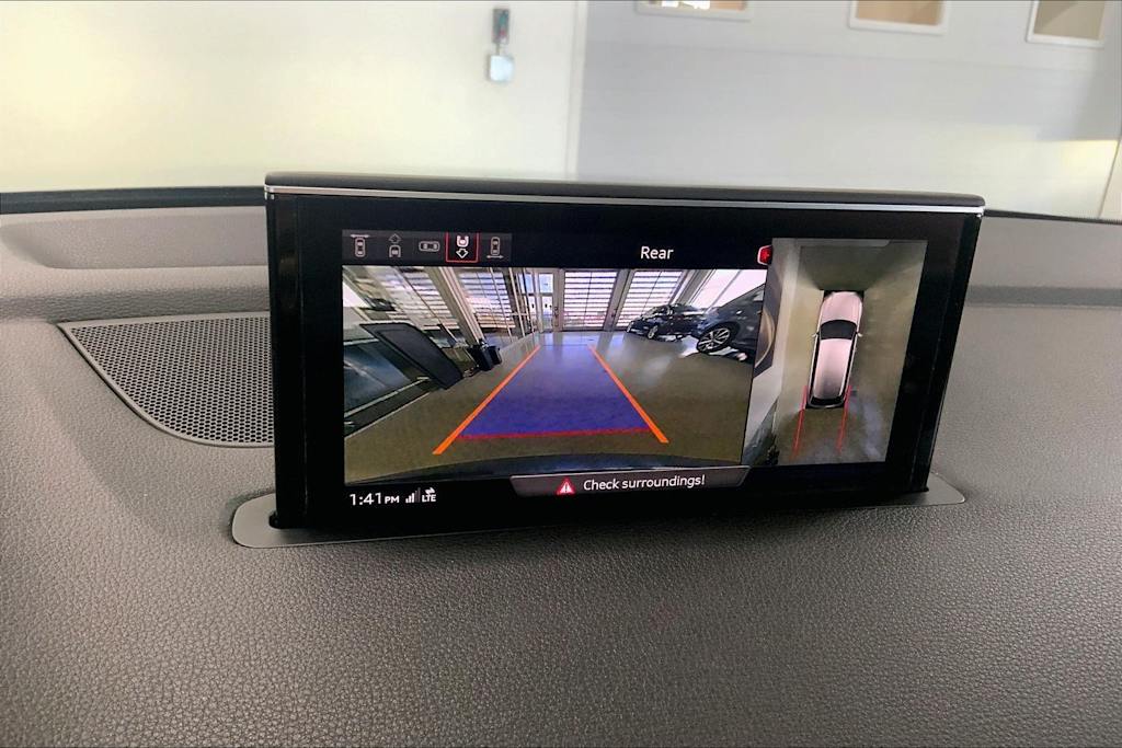 Thumbnail: 2019 Audi Q7 - 15