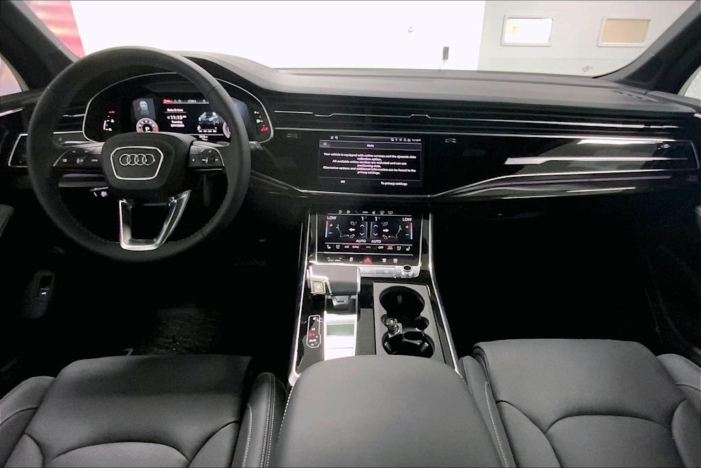 Thumbnail: 2026 Audi Q7 - 8