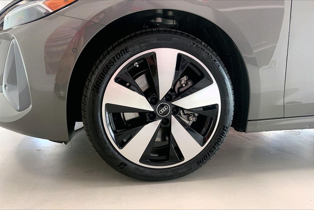 Thumbnail: 2025 Audi A5 - 8