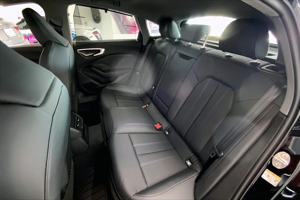 Thumbnail: 2025 Audi A5 - 19