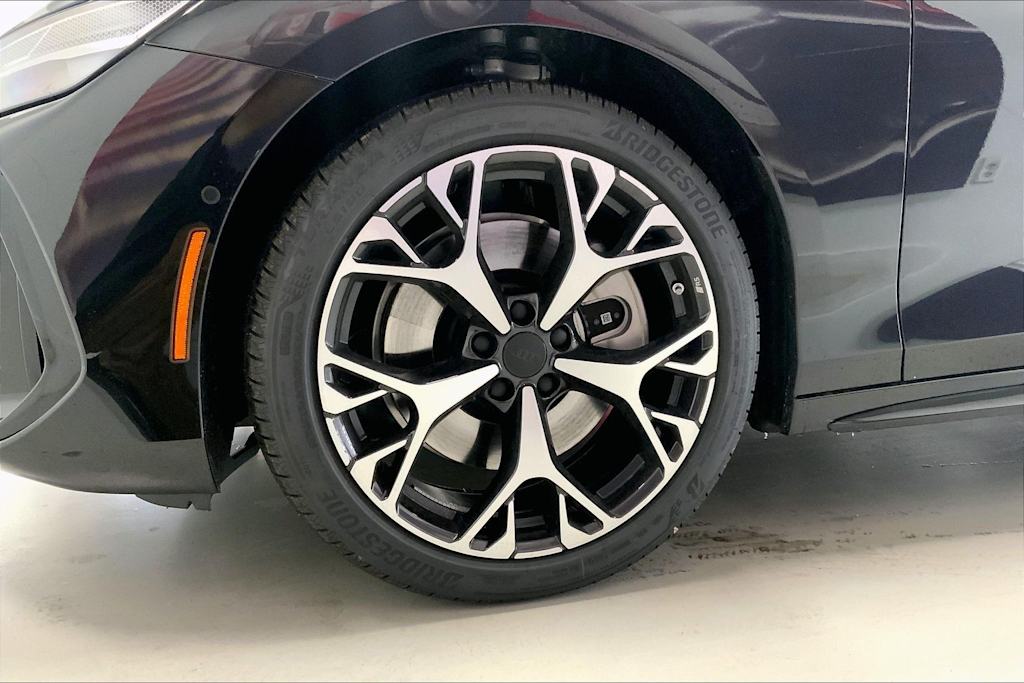 Thumbnail: 2026 Audi A6 - 24